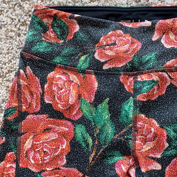 • Lularoe Jade Workout Pants • - Picture 3 of 5